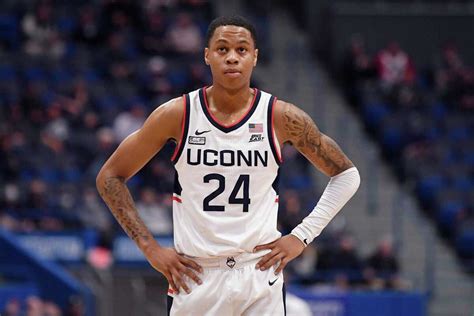 UConn guard Jordan Hawkins declares for NBA draft